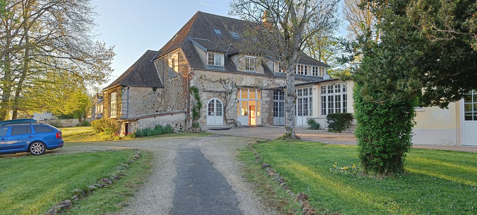 Le pavillon rénové du domaine